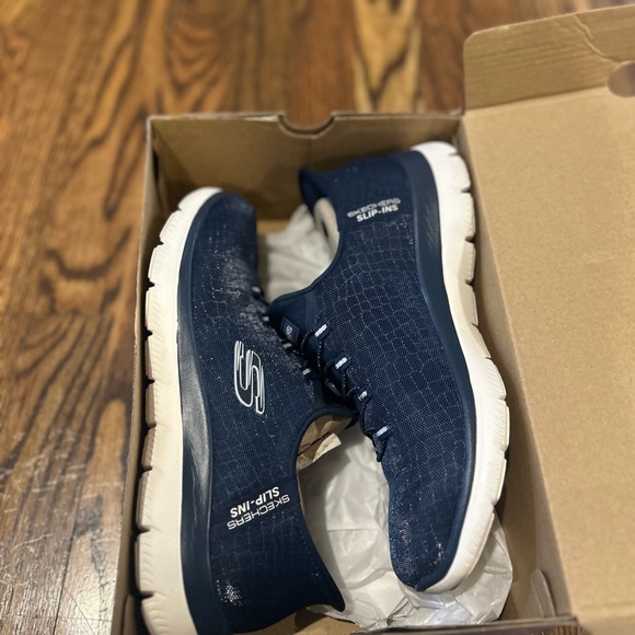 Skechers Women’s Hands Free Slip-ins Summits Classy Night 8.5 NWT - Picture 5 of 8